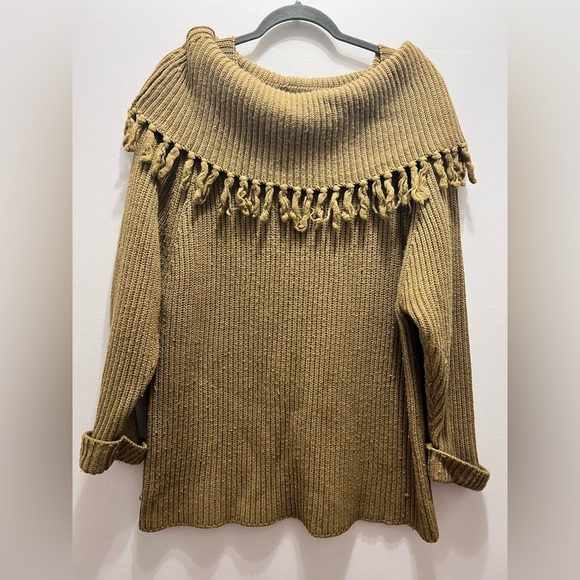 VTG Forenza Wool Blend fringe off the shoulder sweater size large - Picture 6 of 6